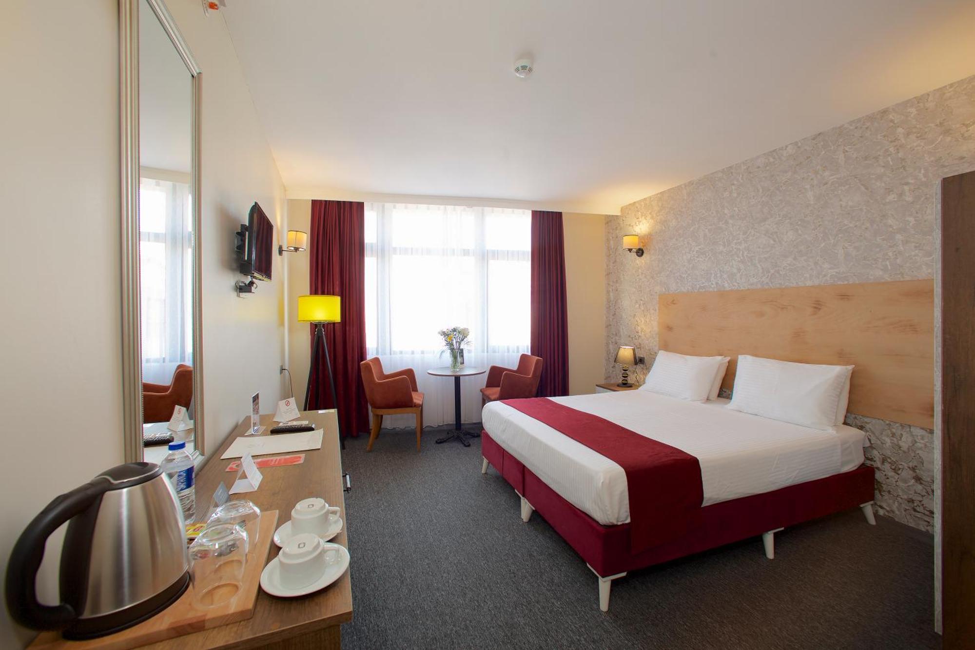Galata By Boss Hotel Istanbul Exterior photo